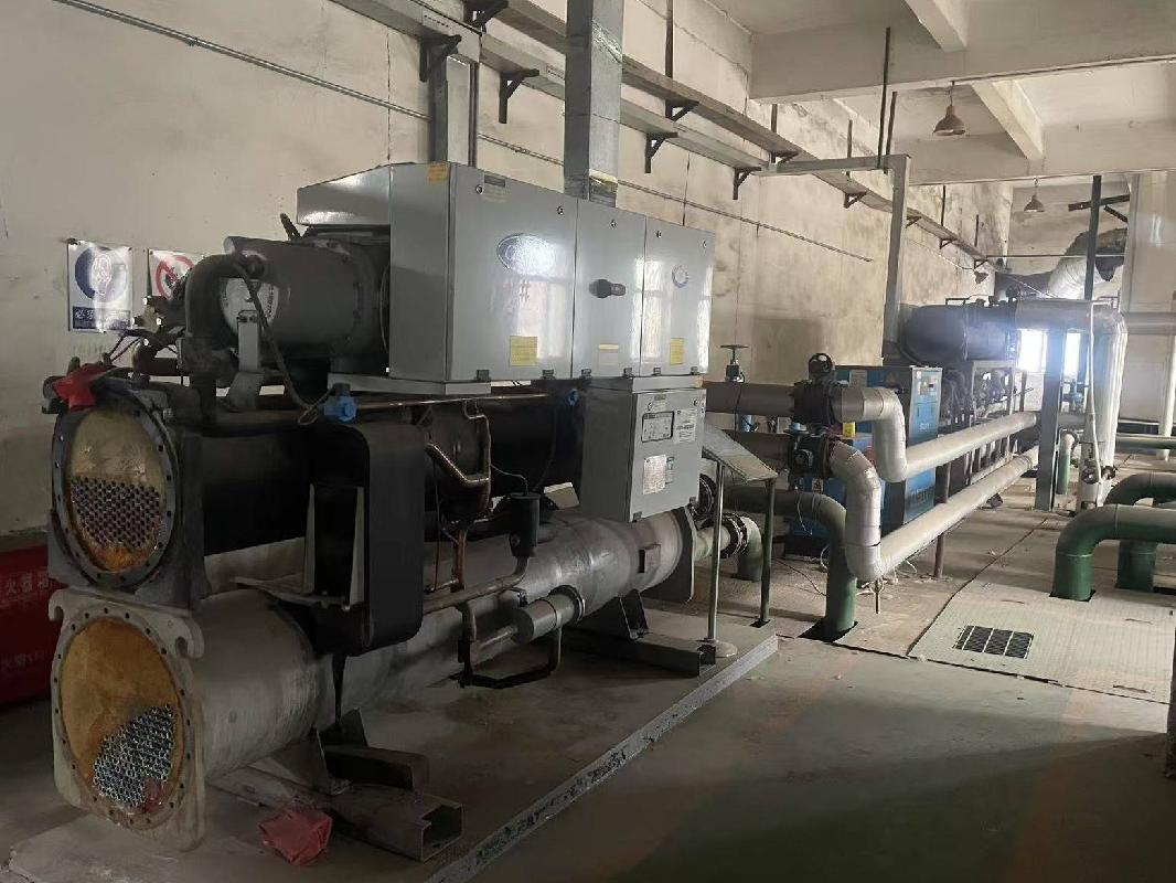 包头市天宸中邦工业气体有限公司一批机器设备、房屋建（构）筑物转让