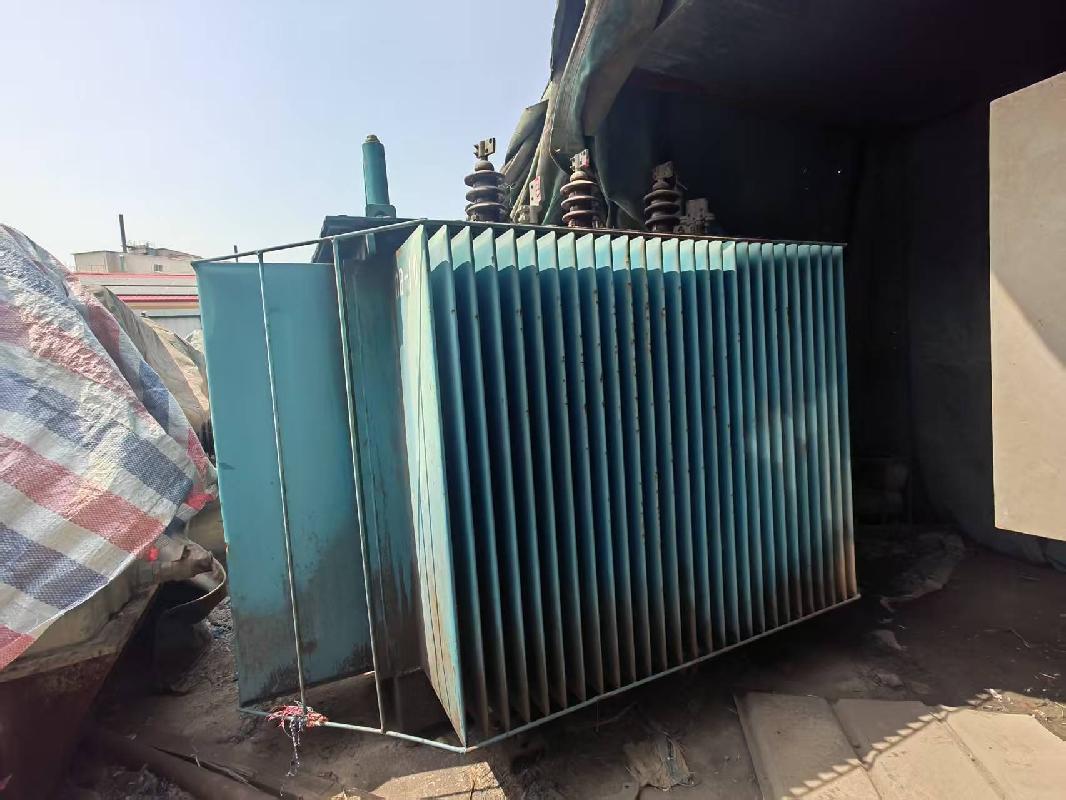 一台全密封整流变压器转让公告