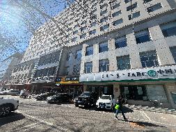 呼市回民区锡林南路加利大厦2层1号、4层1号房产转让项目