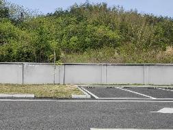 平洞高速（平益段）长寿、瓮江、汨罗、新泉双向4对服务区共32个车位出租(国资监测编号GR2025HN1000650)