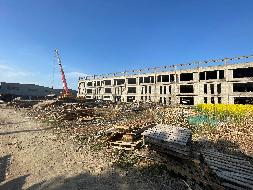 青阳县蓉城镇光明村青山路东侧、东河路北侧地块一宗工业用地土地使用权及在建工程转让公告（降价挂牌）(国资监测编号GR2025AH2001097)