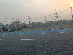 平洞高速（平益段）长寿、瓮江、汨罗、新泉双向4对服务区共32个车位出租(国资监测编号GR2025HN1000650)