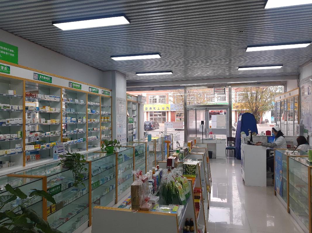包头市昆都仑区三八路与青年路交叉口原惠客超市新星水岸店东门1号店房产招租（年租金底价：62000元，租期：1年）（包钢集团万开实业有限公司）(国资监测编号GR2026NM1001271)