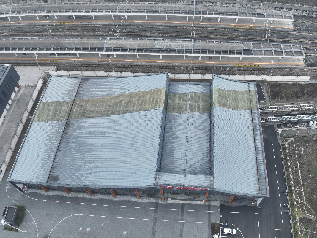 凤凰磁浮文化旅游有限责任公司建筑物屋顶及边坡等资产出租(国资监测编号GR2025HN1000721)