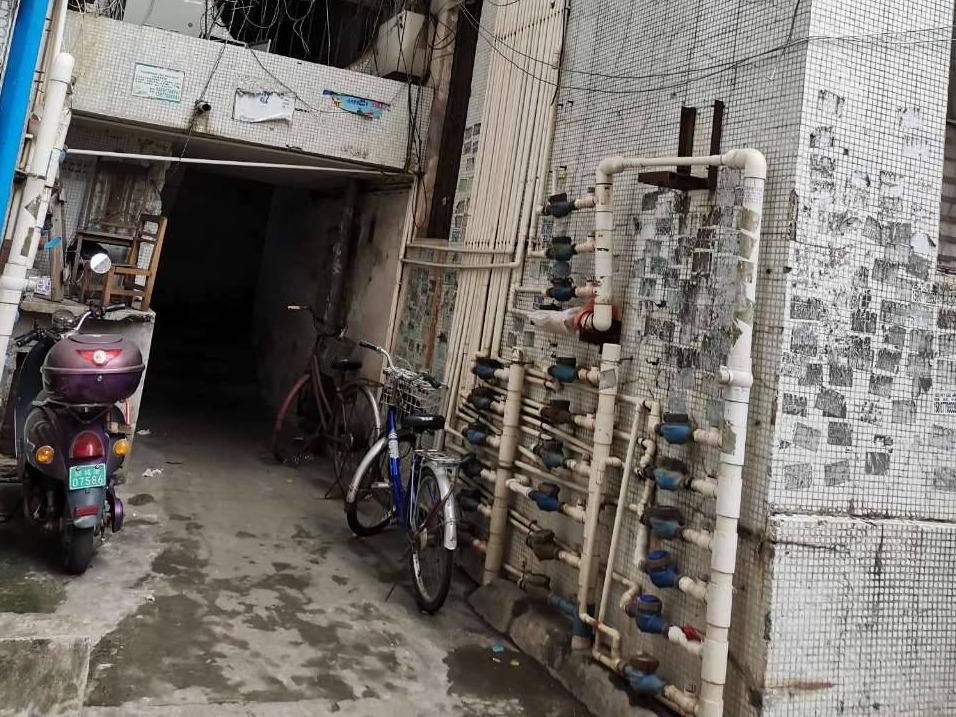 中国石化销售股份有限公司湖北石油分公司持有的广西防城港市港口区中心区贵州大厦1幢 1C号、2A号2套房产分别转让项目(三次挂牌)