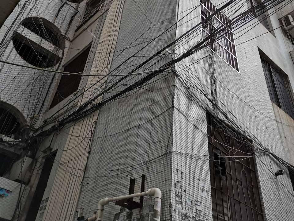 中国石化销售股份有限公司湖北石油分公司持有的广西防城港市港口区中心区贵州大厦1幢 1C号、2A号2套房产分别转让项目(三次挂牌)