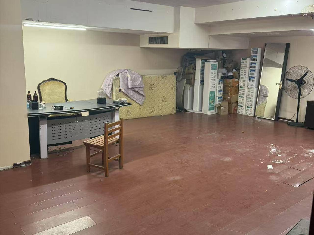 长春华天酒店6-7夹层部分区域（建筑面积约200㎡）招租