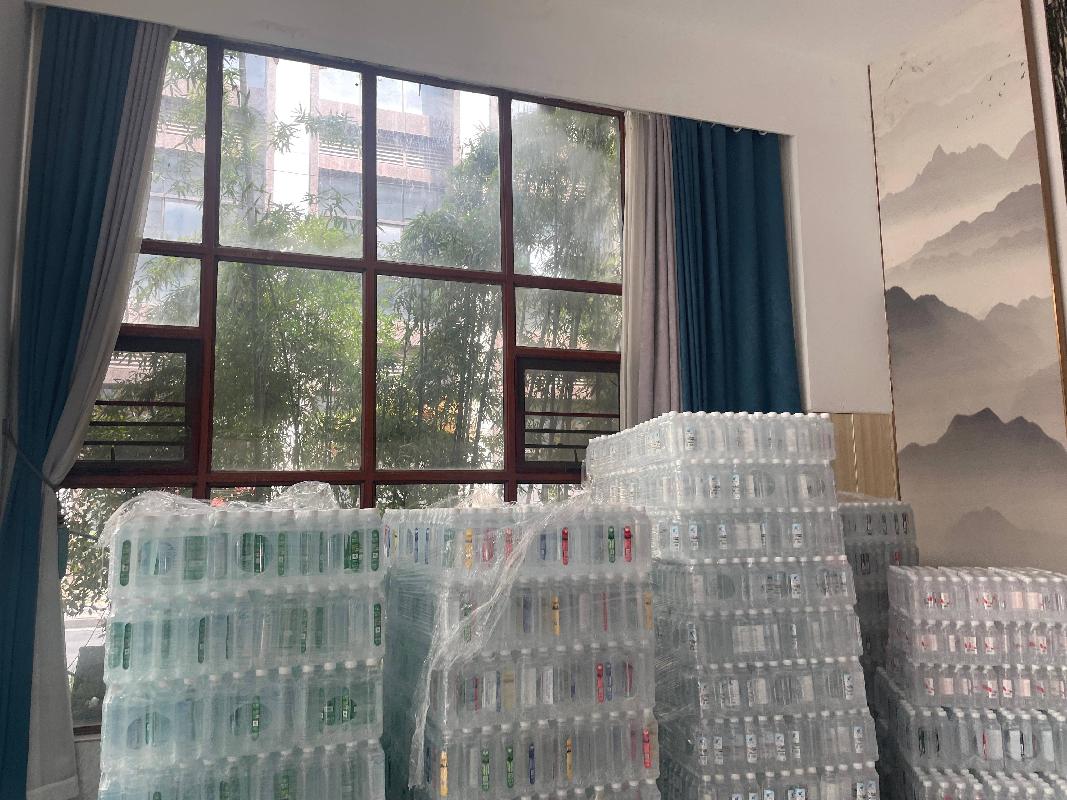 郴州市人民西路8号新成广场1处门面出租