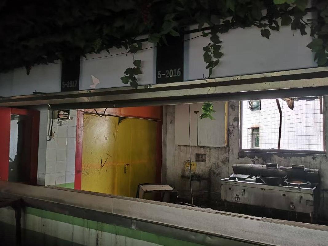 广西壮族自治区钦州市钦南区南珠西大街与木井路交叉口东南160米的钦州市泰和盛世名门二层3-2002、5-2139等36套商铺(国资监测编号GR2025HN1000792)