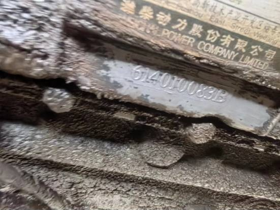 废旧汽车起重机一台（湘A23120）