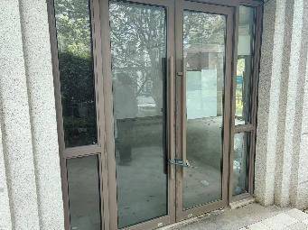 南广场15幢1号房屋招租公告