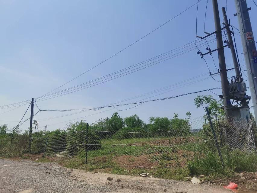 小黄山一期征地东山路沿线招租公告