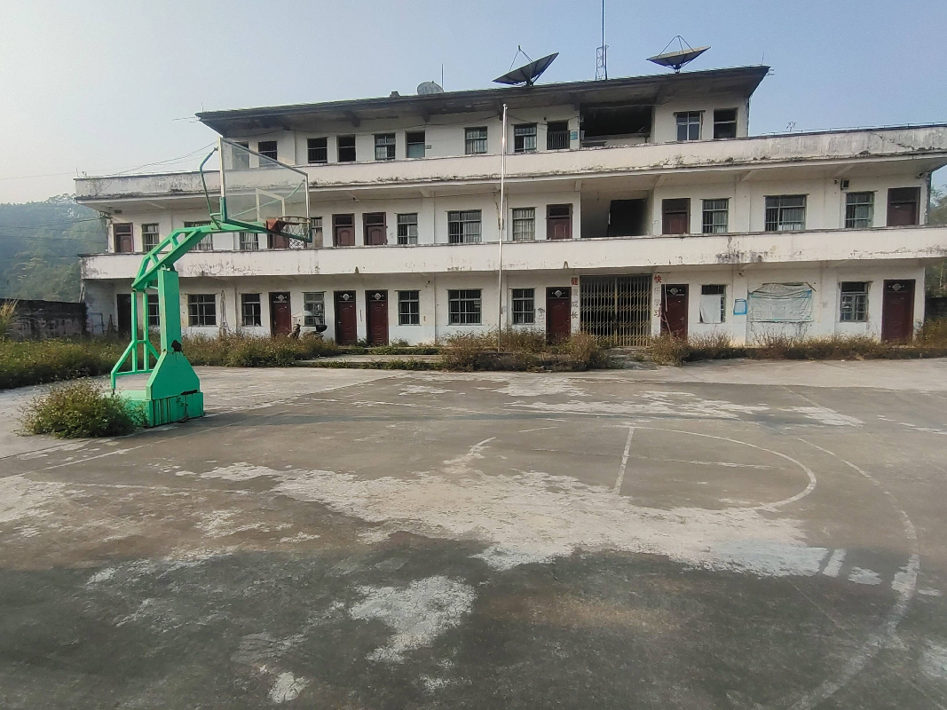[贵港市]贵港市港北区奇石乡达开村约1000㎡旧学校场地（含建筑）招租项目