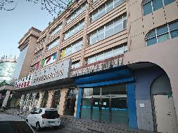 乌兰浩特市兴安南大路21号胜利办事处民航大院机场楼底商南数第一间（原民航售票处）商业房产出租（年租金底价36886.32元，租期3年）(国资监测编号GR2025NM1003947-3)