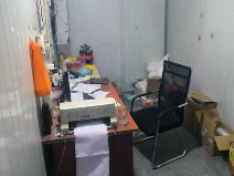 普今地块1号楼105室招租公告