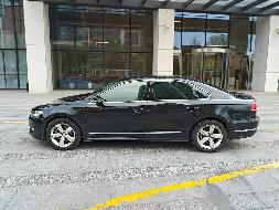 一台大众帕萨特SVW72010GJ轿车2.0处置
