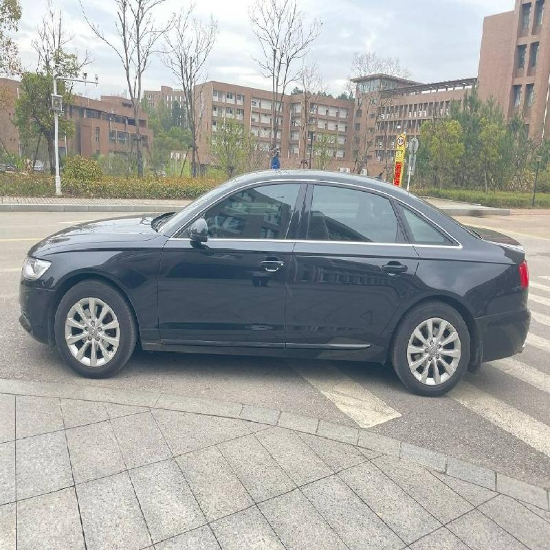 一台奥迪FV7201BACBG小型轿车2.0处置(国资监测编号GR2025NM1003992-2)