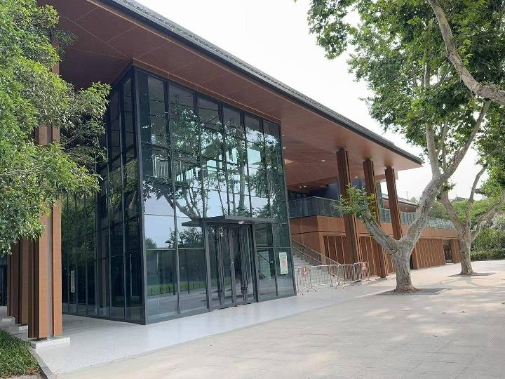 天宁区红梅公园内春晖建筑一楼东侧招租公告