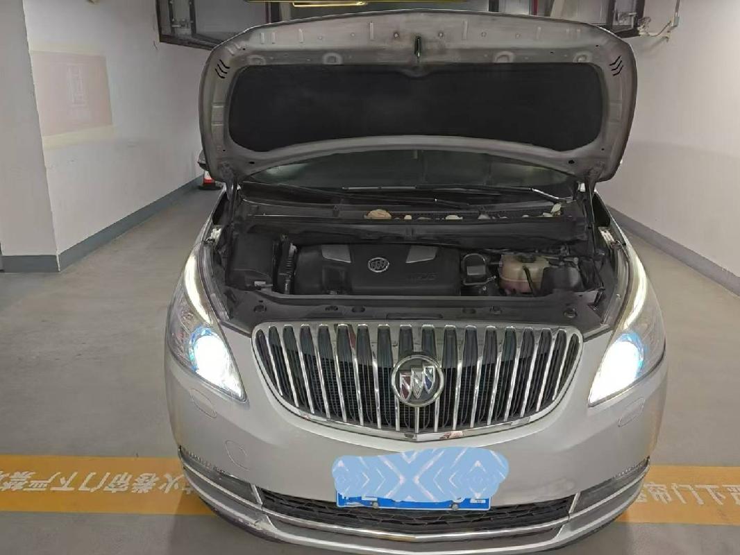 一台别克SGM6521ATA小型普通客车3.0处置