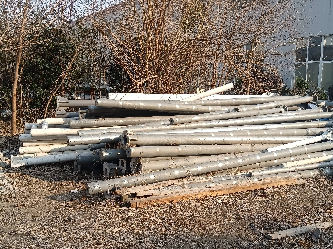 泰州市鑫海投资有限公司位于宝元地块南侧的一批废旧物资公开转让(国资监测编号GR2025JS1002983)