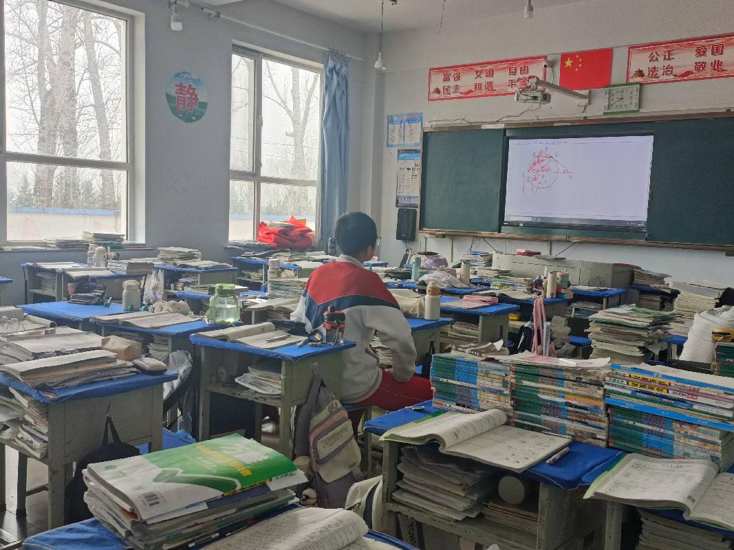 凉城县第四小学一批房产公开招租（年租金底价：350000元，租期：3年）(国资监测编号GR2025NM1004204)