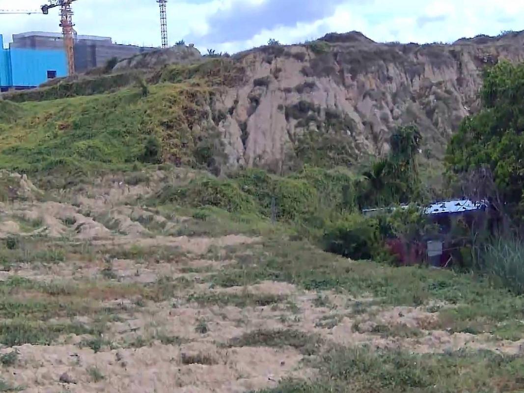三亚崖州湾科技城G98堆土场内一批土石方(中砂)转让(国资监测编号GR2025HI1000735)