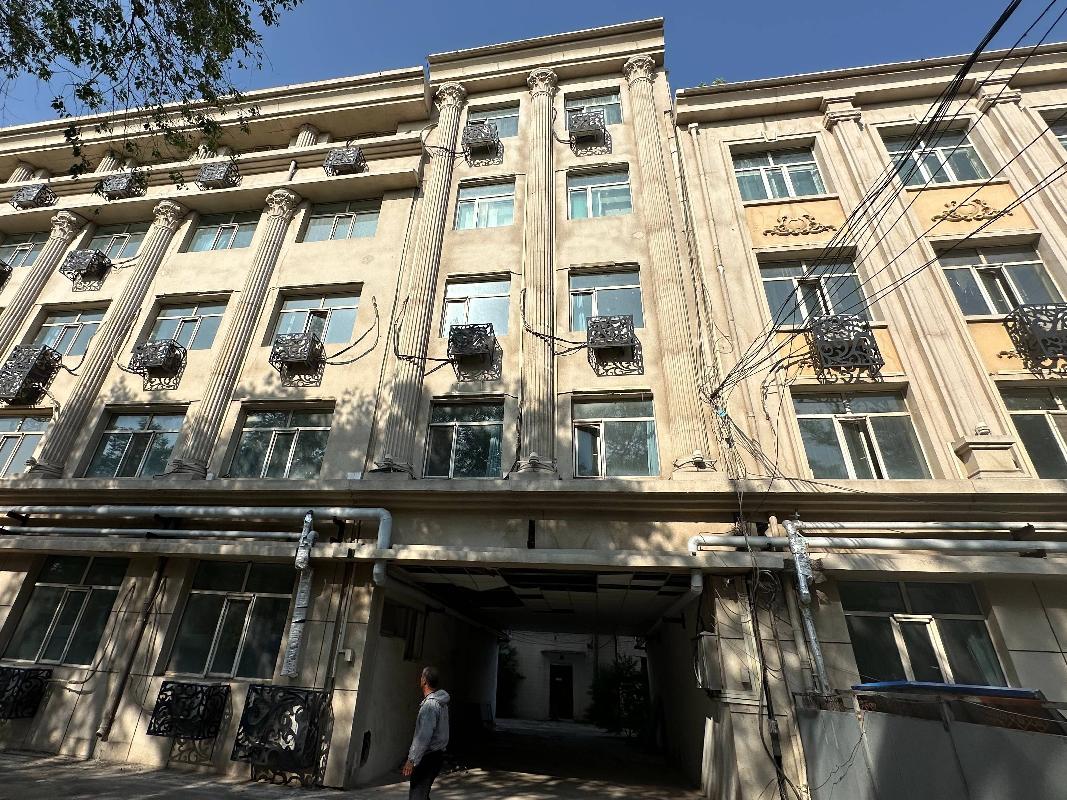 呼和浩特市新城区通道北路145号呼和浩特民族学院教育培训中心原办公楼房产招租（年租金底价1000000元，租期5年）(国资监测编号GR2025NM1004256)