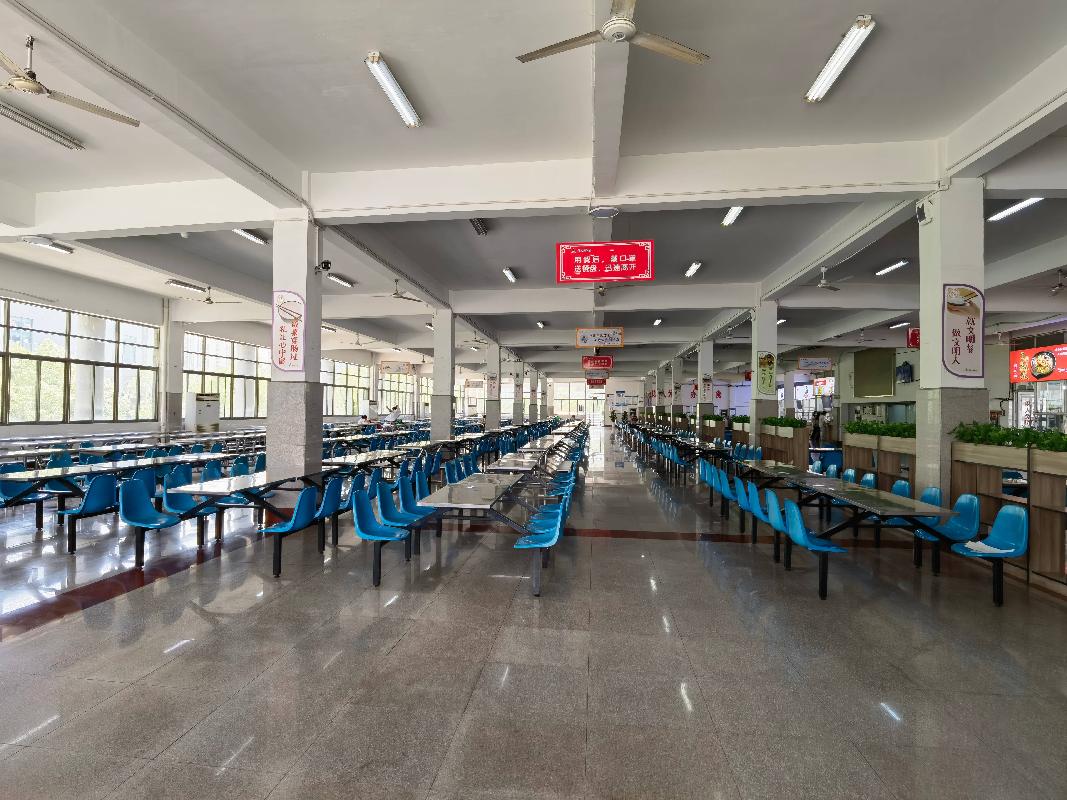 江苏商贸职业学院 四食堂（标段四）经营者遴选(国资监测编号GR2025JS1003602)