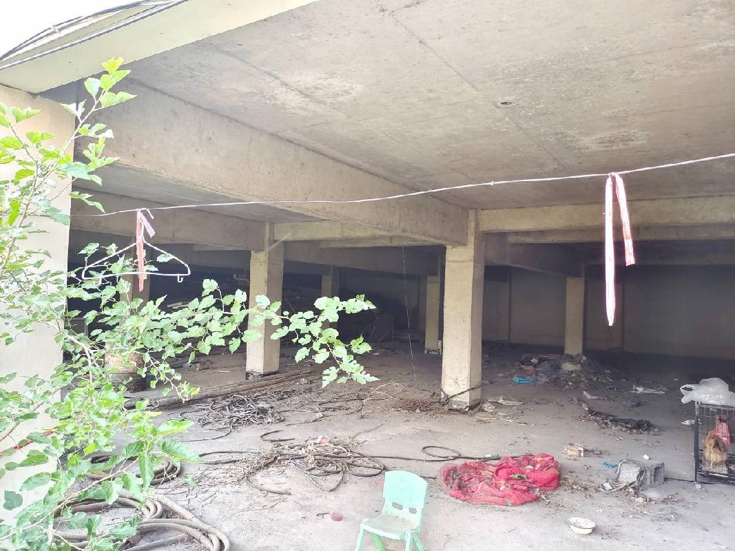 芜湖市南陵县籍山镇其林村转盘路口商业用房转让公告(三次降价挂牌）(国资监测编号GR2025AH2003309)