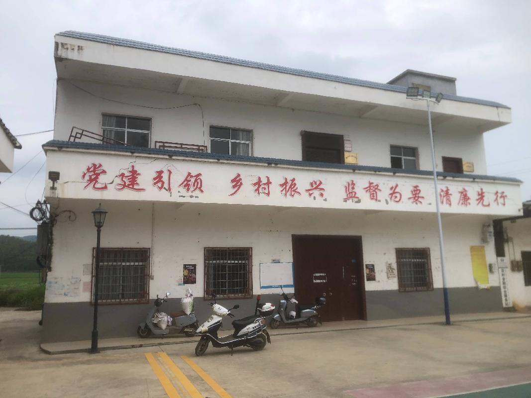 贵港市覃塘区五里镇垌心村约200㎡办公楼招租项目