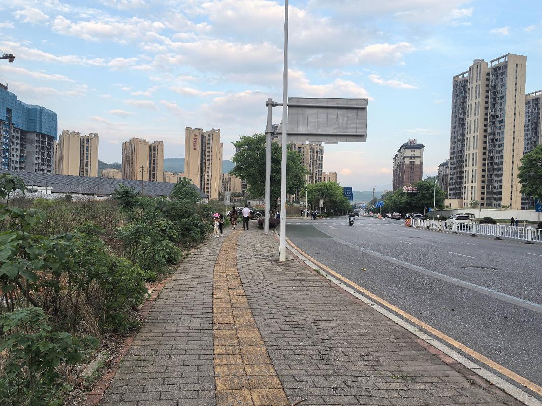 郴州市北湖区工业大道8254.5㎡土地(国资监测编号GR2025HN1001118)