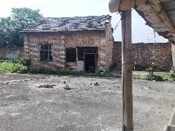 中石化娄底分公司位于娄底市涟源市毛坪乡权证编号权证编号涟房权证2003字第02700673号的房产(三次挂牌)(国资监测编号GR2025HN1001149-3)