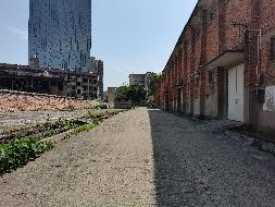 郴州卷烟厂万花冲烟叶仓库及配套设施设备（仓库建筑面积10128.1㎡，配套设施设备10项）(国资监测编号GR2026HN1003064)