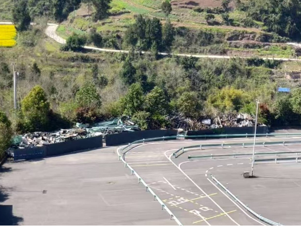 达陕、巴达、达万高速公路拆除的波形护栏、标识标牌等废旧资产转让公告（2）