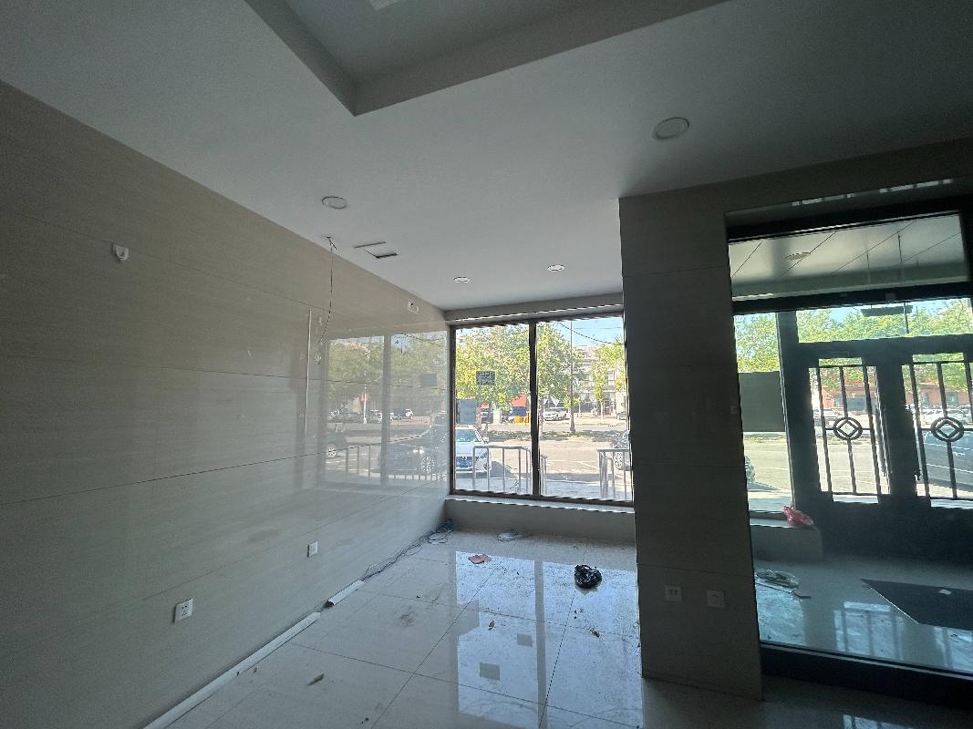 大庆市让胡路区望海2号楼10号厅房产转让交易公告(国资监测编号GR2025HL2002727)