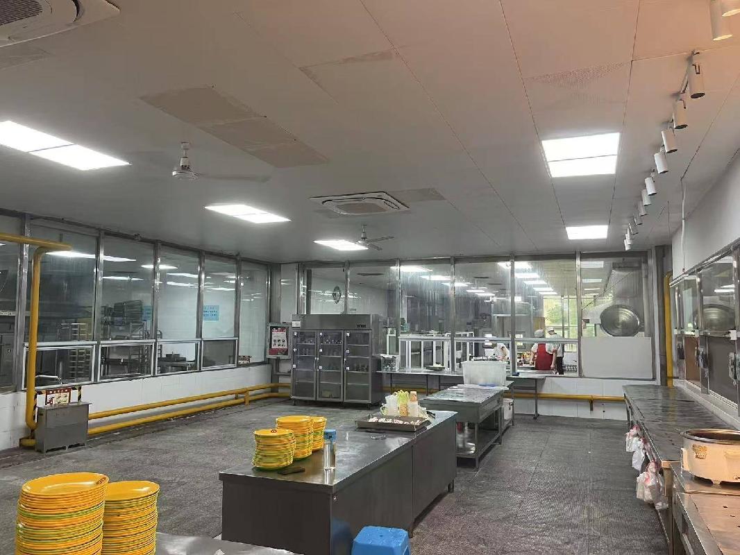[南京市]江苏经贸职业技术3237皇冠集团学生第一食堂二楼餐厅经营方遴选项目