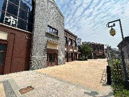 濉溪富兴文化旅游产业发展有限公司所属资产（濉溪古城水街A04#房产（商 101铺、商102铺、商 201铺））转让公告(国资监测编号GR2025AH2001574)