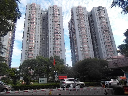 上海市浦东新区银山路72弄3号金杨公寓房产一批