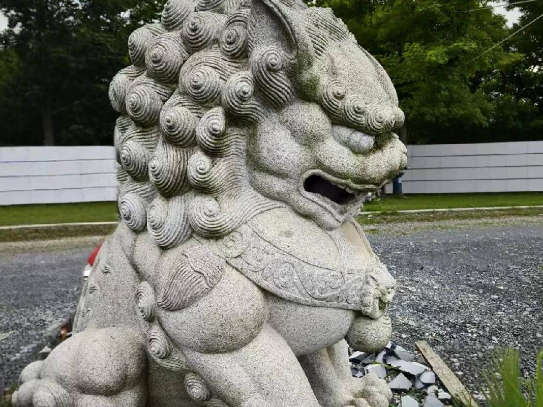 汝城县二尊石狮处置