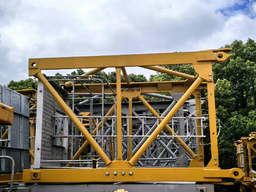 中国核工业华兴建设有限公司一批塔式起重机、施工升降机及配件（共计97项）公开转让(国资监测编号GR2025JS1003973)