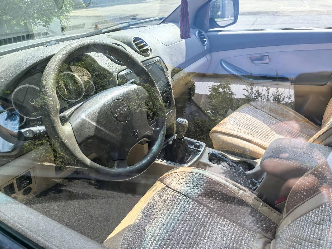 一辆江铃牌轻型厢式货车（苏C8C622）公开转让(国资监测编号GR2025JS1003955)