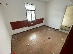 九华山风景区九华镇灯塔新村168号5套住宅房产出租公告