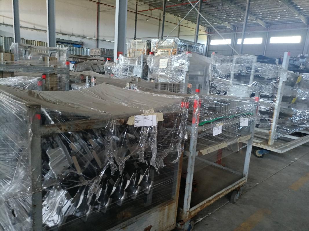 汽车用钣金件、塑料件、玻璃、变速箱控制单元等存货资产转让公告