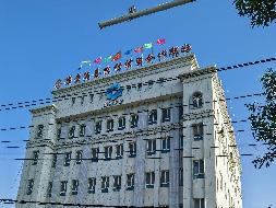 察布查尔县农村信用合作联社位于察布查尔县查鲁盖路东街察布查尔县农村信用合作联社综合办公用房（原办公楼约4662.60㎡）对外转让