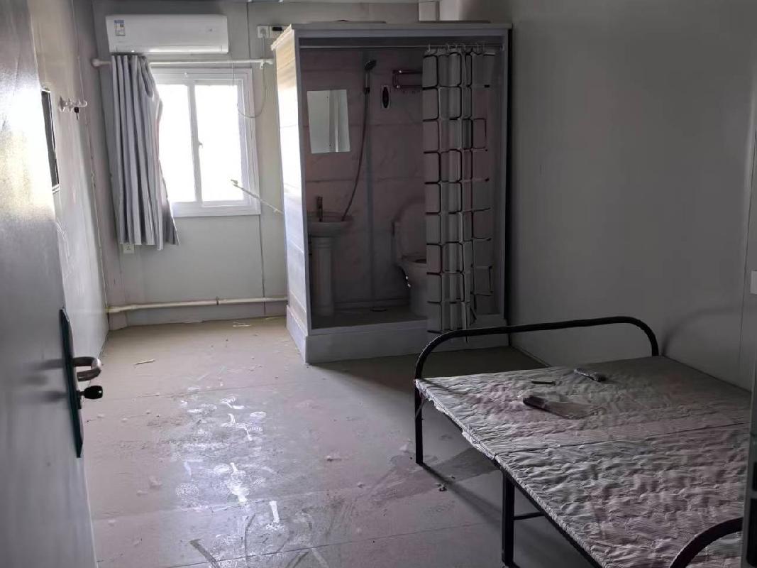 察布查尔锡伯自治县卫健委位于察南渠东南边3067间保温板房及附属设施对外转让（三期）(二次挂牌)