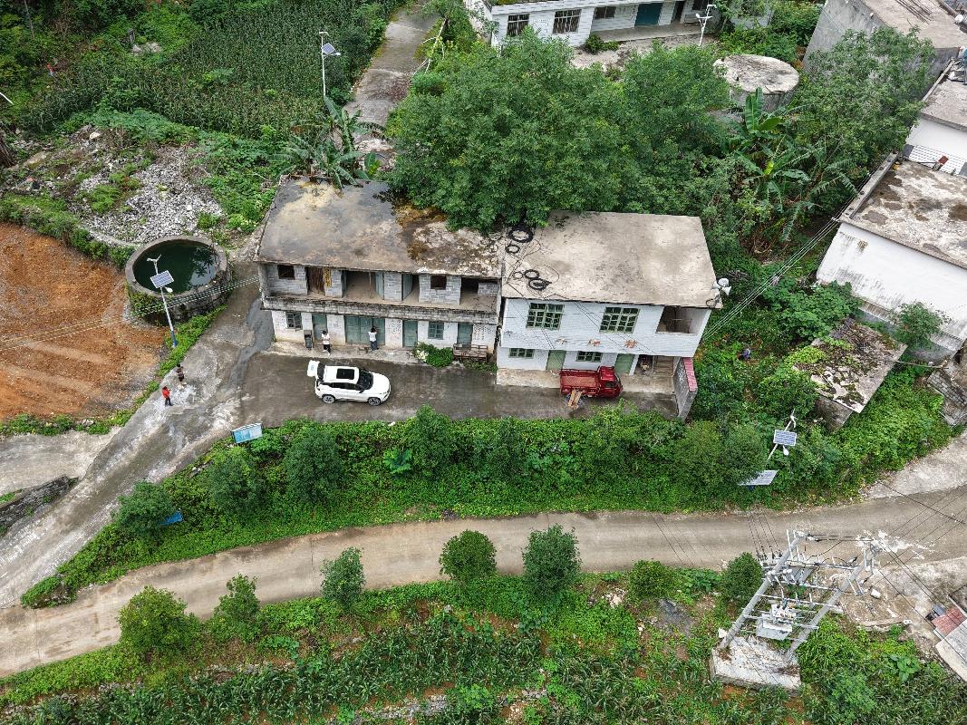 河池市巴马瑶族自治县西山乡弄峰村峰二屯约260平方米旧办公楼招租项目