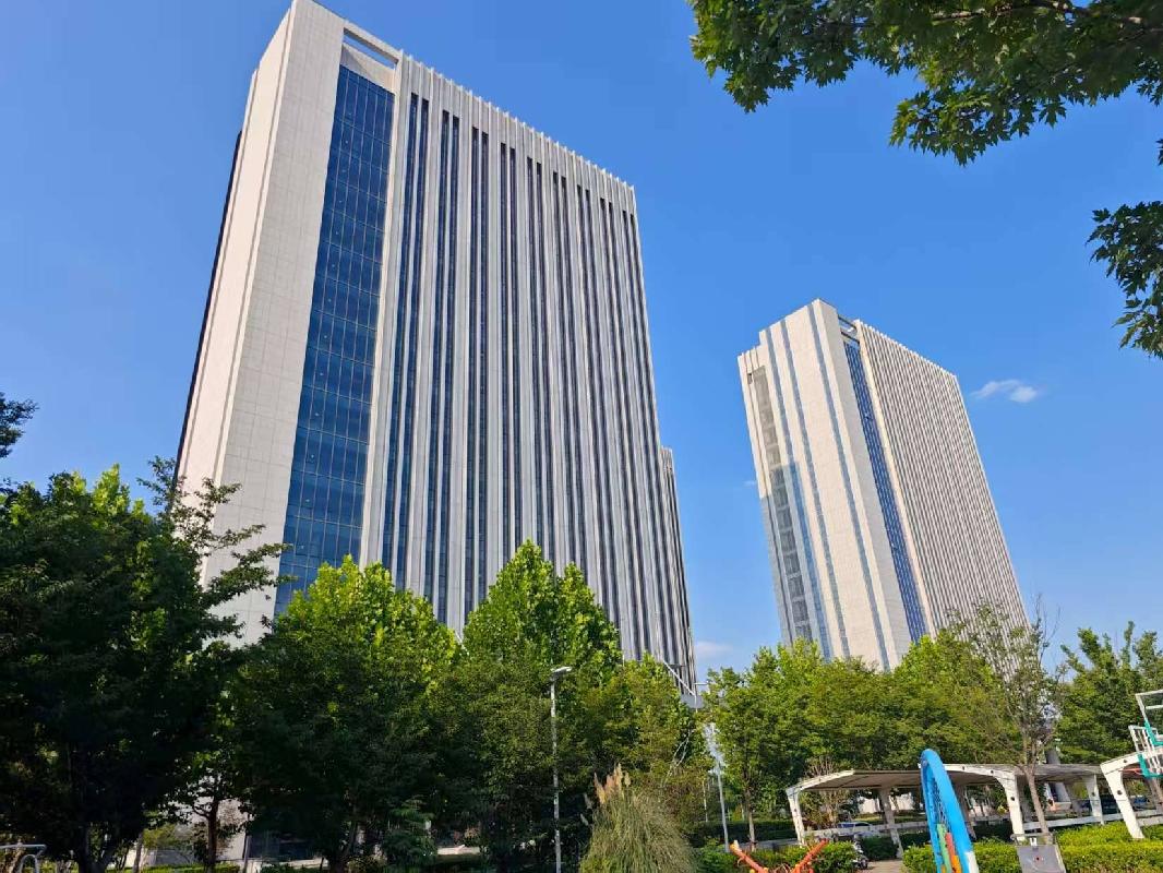 [泰州市]泰州華康工程管理有限公司位于泰州市醫(yī)藥高新區(qū)體育文創(chuàng)中心總部經(jīng)濟(jì)大樓ABC座再次公開招租