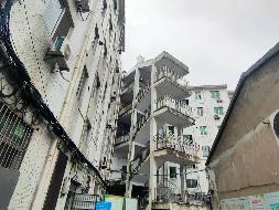 丹阳市开发区晓墟综合楼B-302室公开转让(国资监测编号GR2025JS1004631)