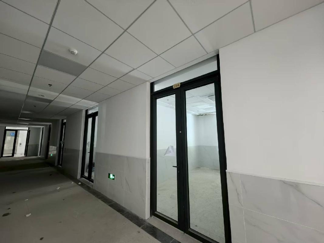 安徽工程大学校本部西区师生活动中心一楼部分商业房产（运营商门店）出租公告