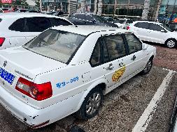 （蒙B937JJ）桑塔纳牌SVW7182QQD小型轿车1.8L(人寿财险包头市中心支公司)转让(国资监测编号GR2025NM1005379)